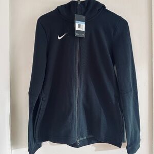 Nike Women's DRI-FIT Showtime Jacket -New!